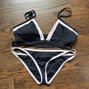 L*SPACE BLACK & LILAC TRIANGLE BIKINI SET